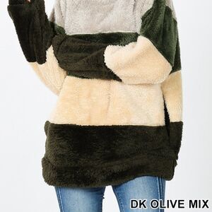 ZENANA Small Olive Ivory Ubber Soft Fur Stripe Crew Neck Pockets Jersey Sweater